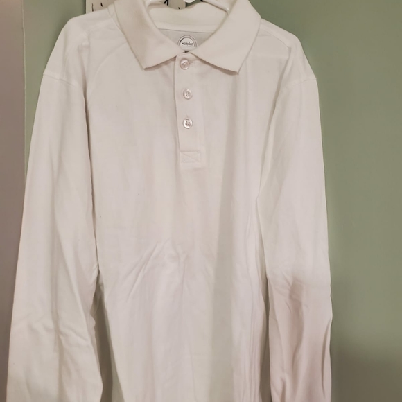 Shirt - Picture 2 of 3